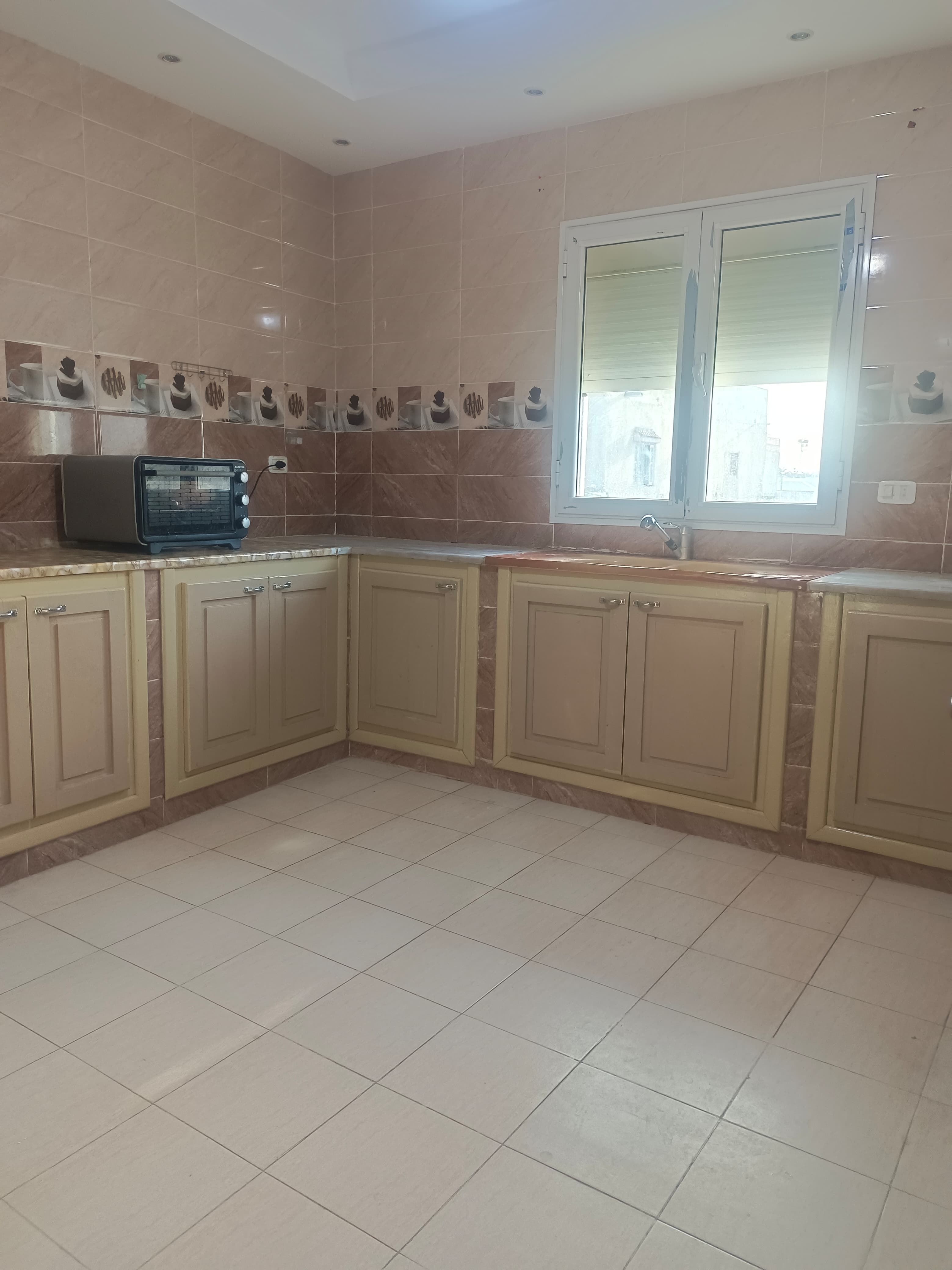 Ben Arous Ben Arous Location Appart. 3 pices Appartement s3 a ben arous