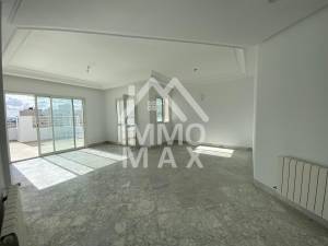 La Marsa Berge Du Lac Vente Maisons A  un appartement s2 au lac 2 ref60a