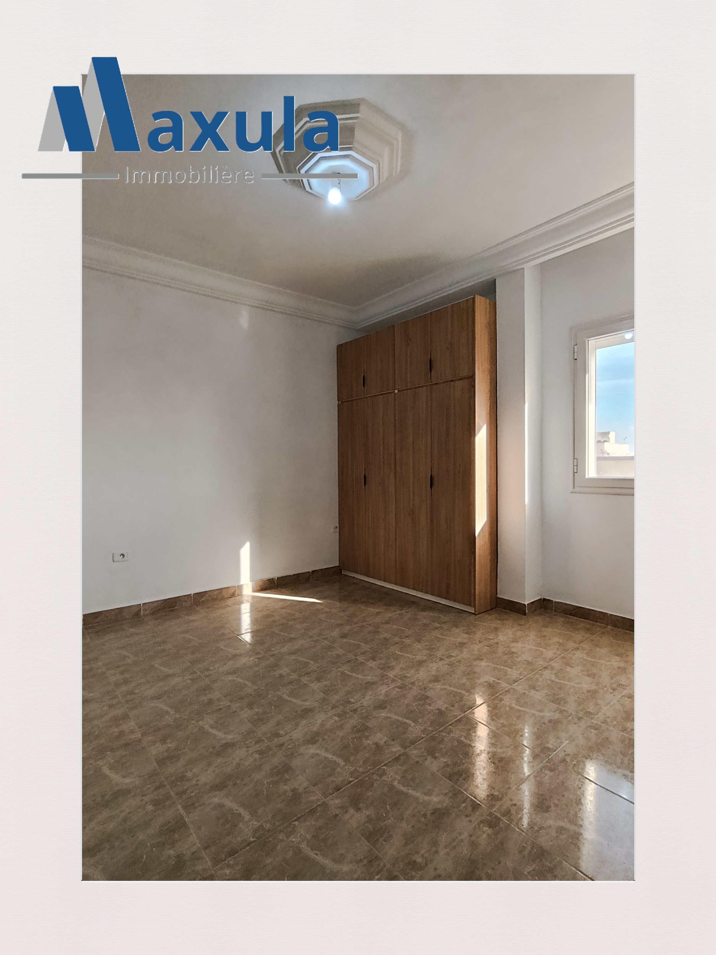 Rades Cite Mohamed Ali Location Appart. 5 pices+ Etage de villa s4 jamais habite a rades med ali