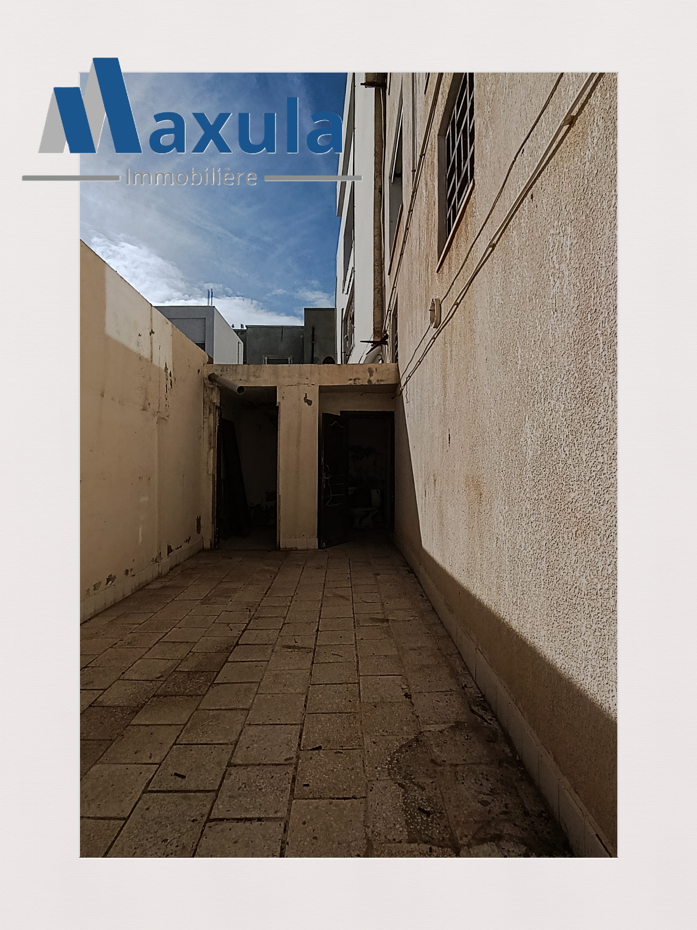 Rades Rades Plage Bureaux & Commerces Atelier,Garage Depot a rades plage av mongi slim