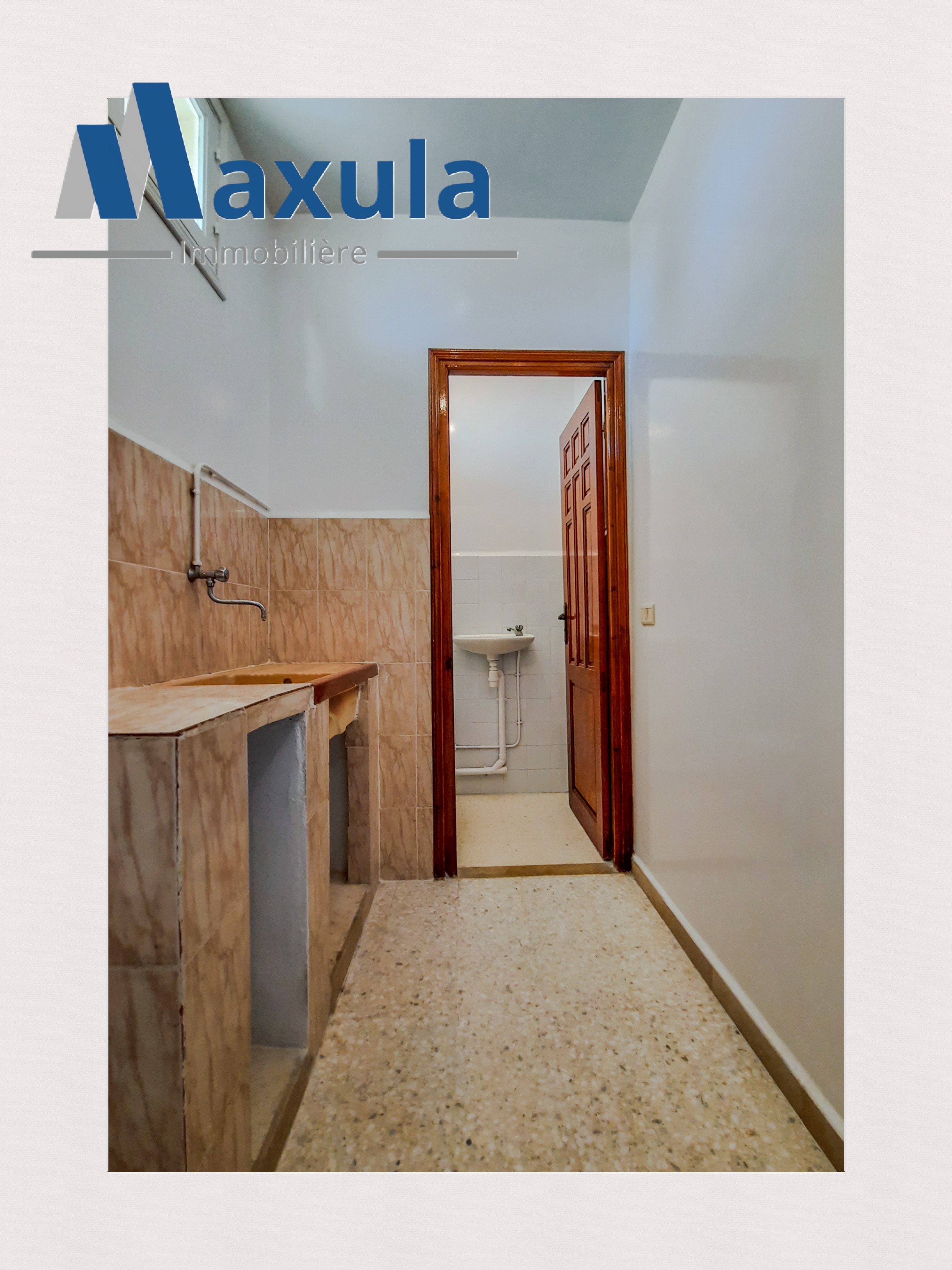 Rades Rades Bureaux & Commerces Bureau Bureau h2 a rades av habib bourguiba