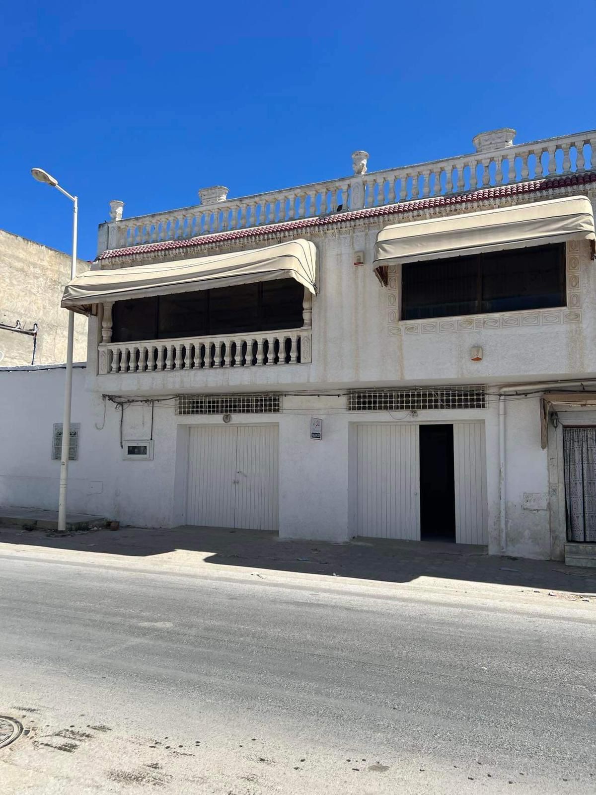 Menzel Temime Menzel Temime Location Surfaces Surface ouverte de 300m2