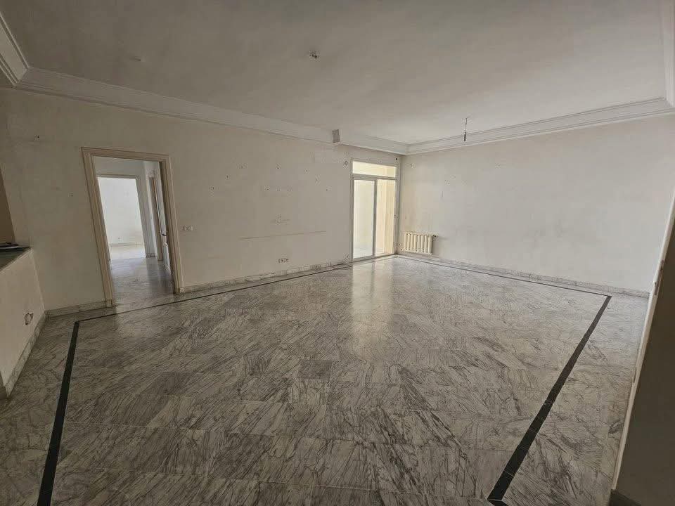 Ariana Ville El Menzah 7 Vente Appart. 4 pices S3 400 md menzah 7bis