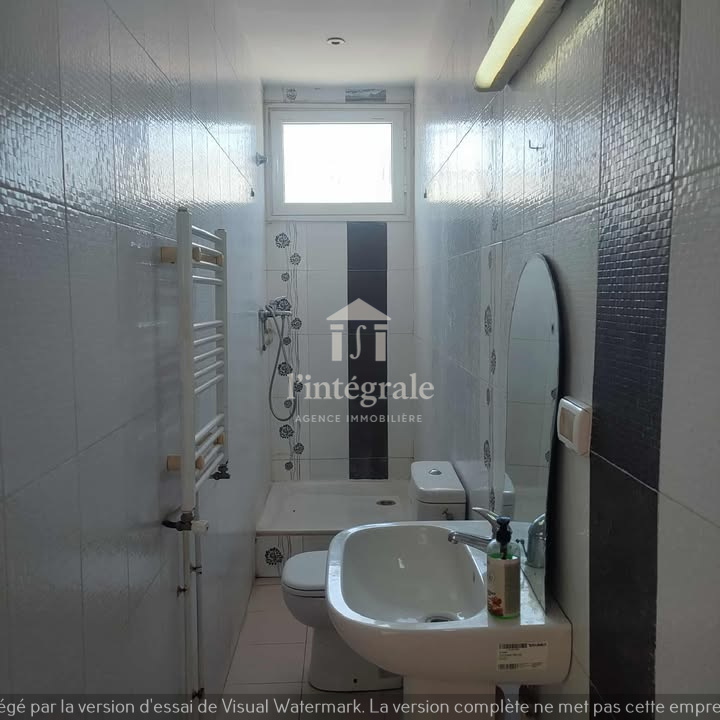 Ariana Ville El Menzah 5 Location Appart. 3 pices S2 tage de villa  menzah5