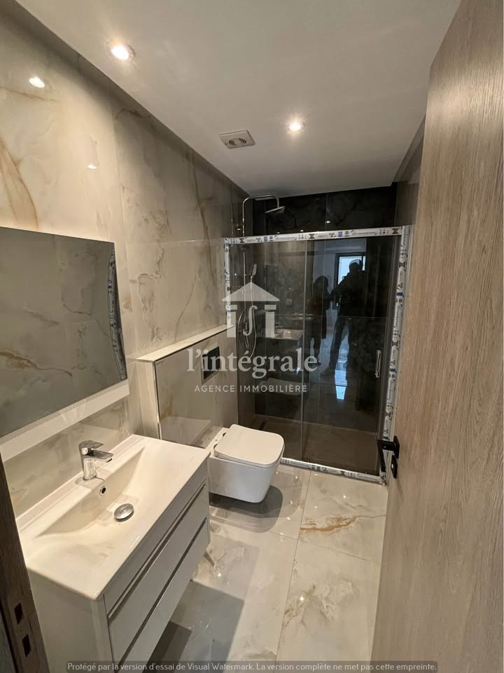 Ariana Ville Cite Ennasr 2 Location Appart. 2 pices Bel s1 neuf