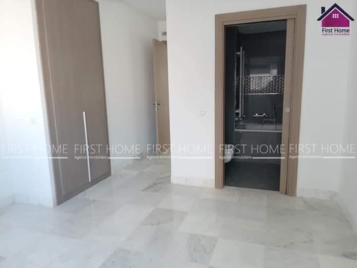 La Marsa Berge Du Lac Vente Duplex Duplex et des appartements au lac 2 jamais habit