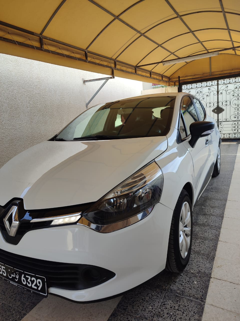 Mornag Mornag Renault Clio Voiture trs propre