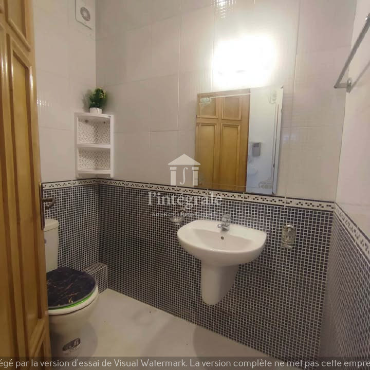 Ariana Ville Cite Ennasr 2 Vente Appart. 4 pices Superbe appartement s3 standing