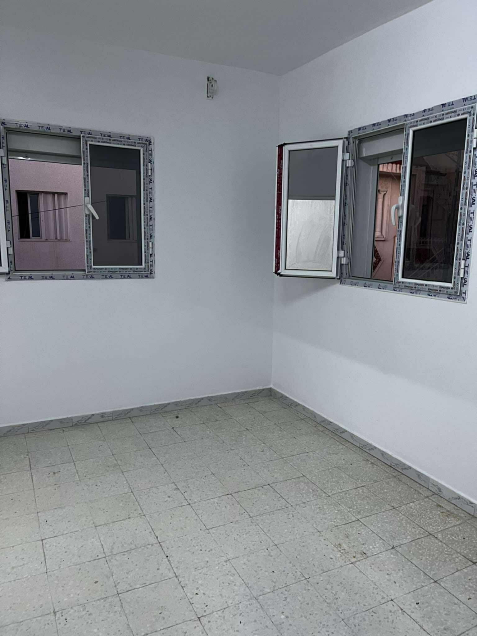 El Omrane Superieur Cite Ibn Khaldoun Vi Location Appart. 2 pices S 1 omrane suprieure