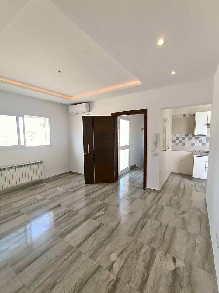 Ariana Ville Ariana Location Appart. 2 pices S1 950 d cite milaha