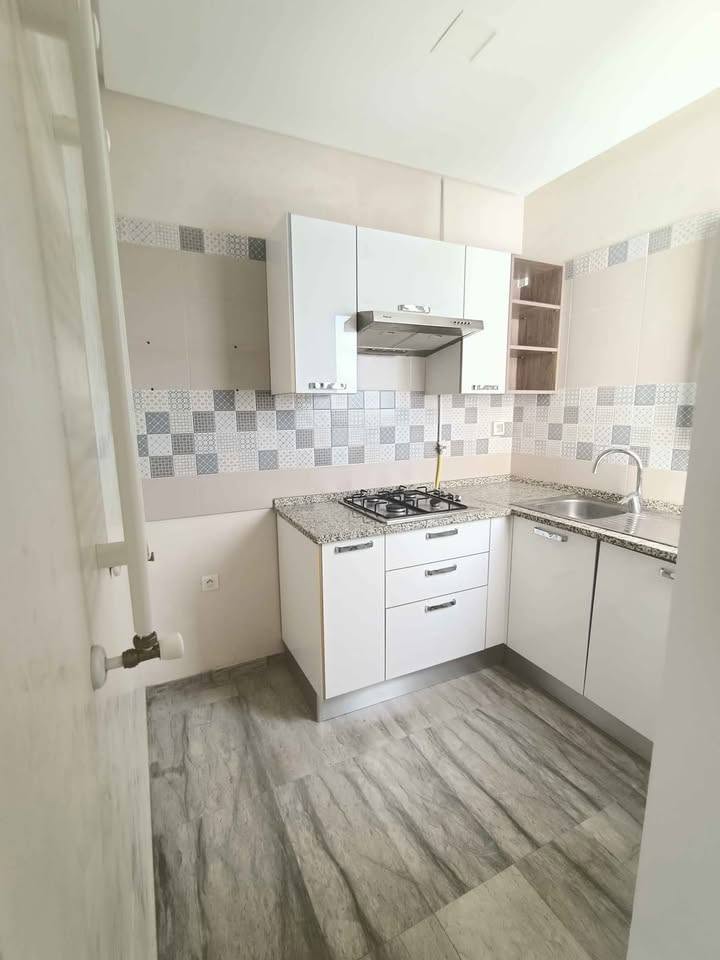 Ariana Ville Ariana Location Appart. 2 pices S1 950 d cite milaha