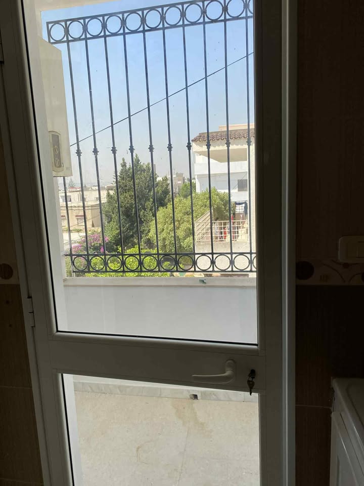 El Menzah El Manar 1 Location Appart. 3 pices S2 900 d manar 1