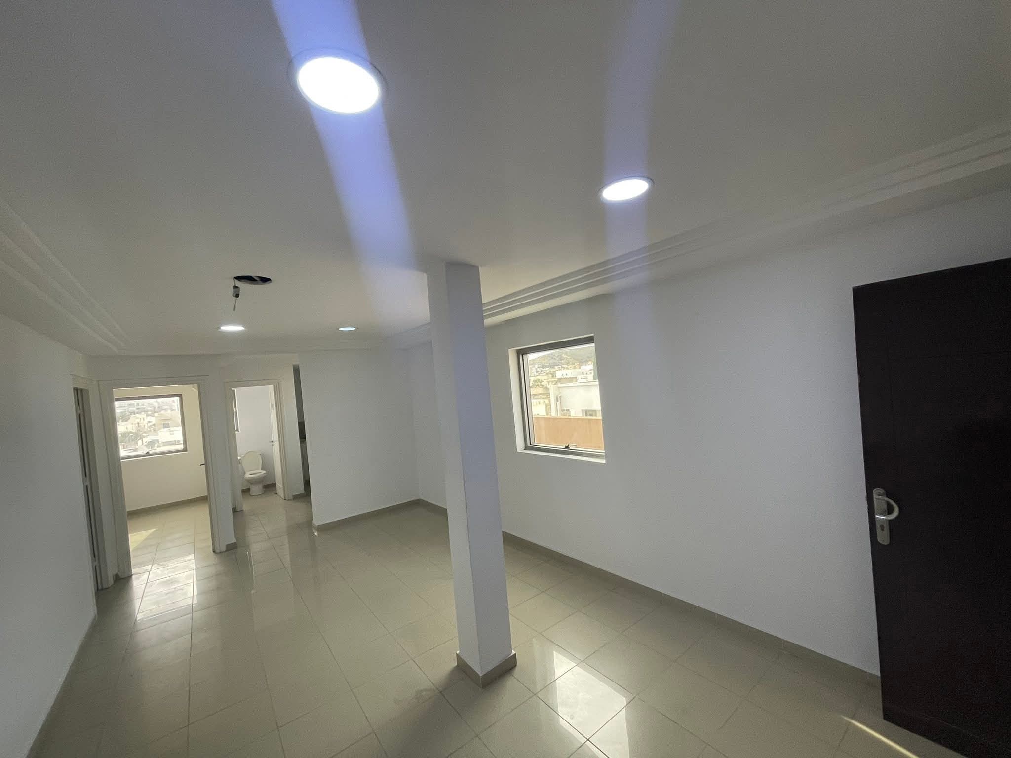 Ariana Ville Cite Ennasr 2 Location Appart. 2 pices Bureau h2 ghazela 1100 dinars