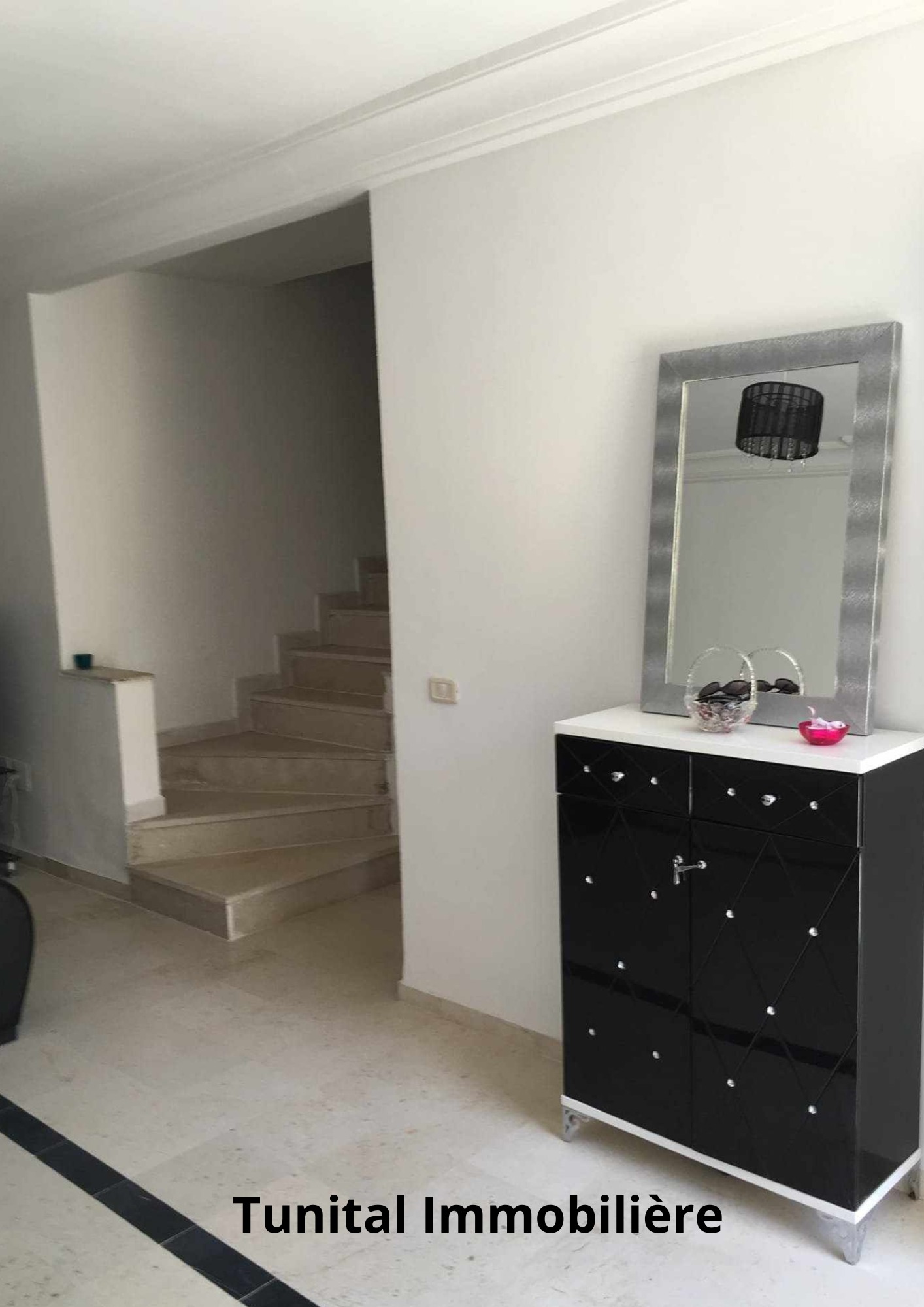 La Marsa Gammart Vente Duplex Duplex  indpendant  gammarth harrouch