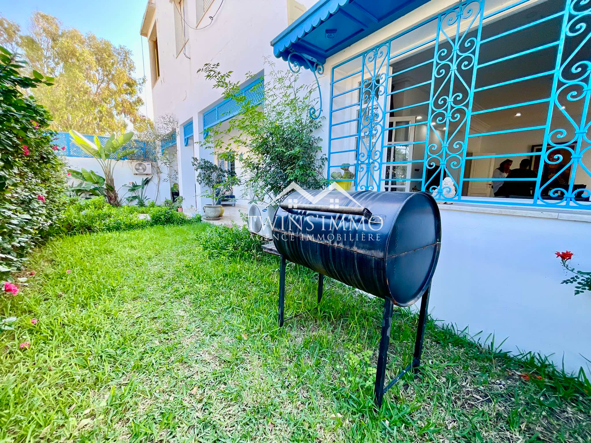 La Marsa Marsa Safsaf Location Appart. 3 pices Rez de chausse de villa meubl la marsa corniche