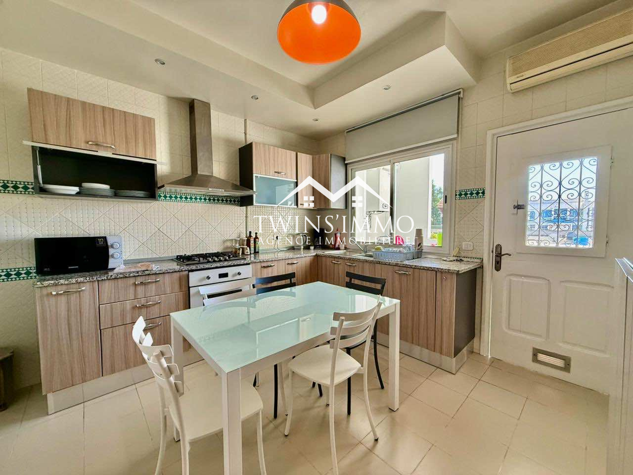 La Marsa Marsa Safsaf Location Appart. 3 pices Appartement s3 meubl  la marsa plage