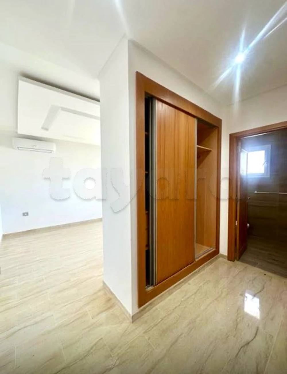 El Menzah El Menzah 9 Location Appart. 4 pices Appartement s3 jamais habit  menzah 9c