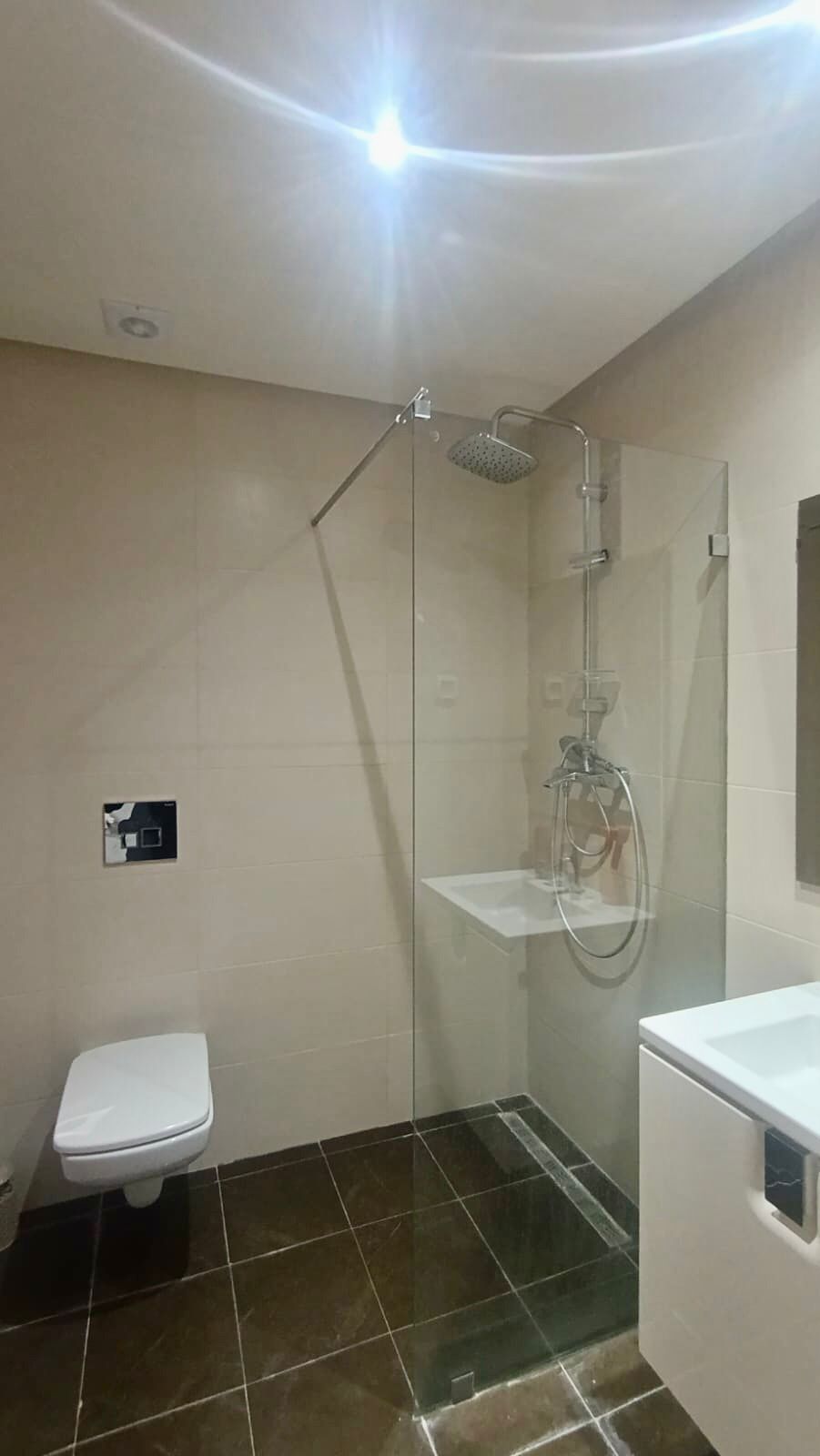 Mnihla Jardins d'el Menzah Location Appart. 2 pices Appartement s1  jardin d'el menzah 2