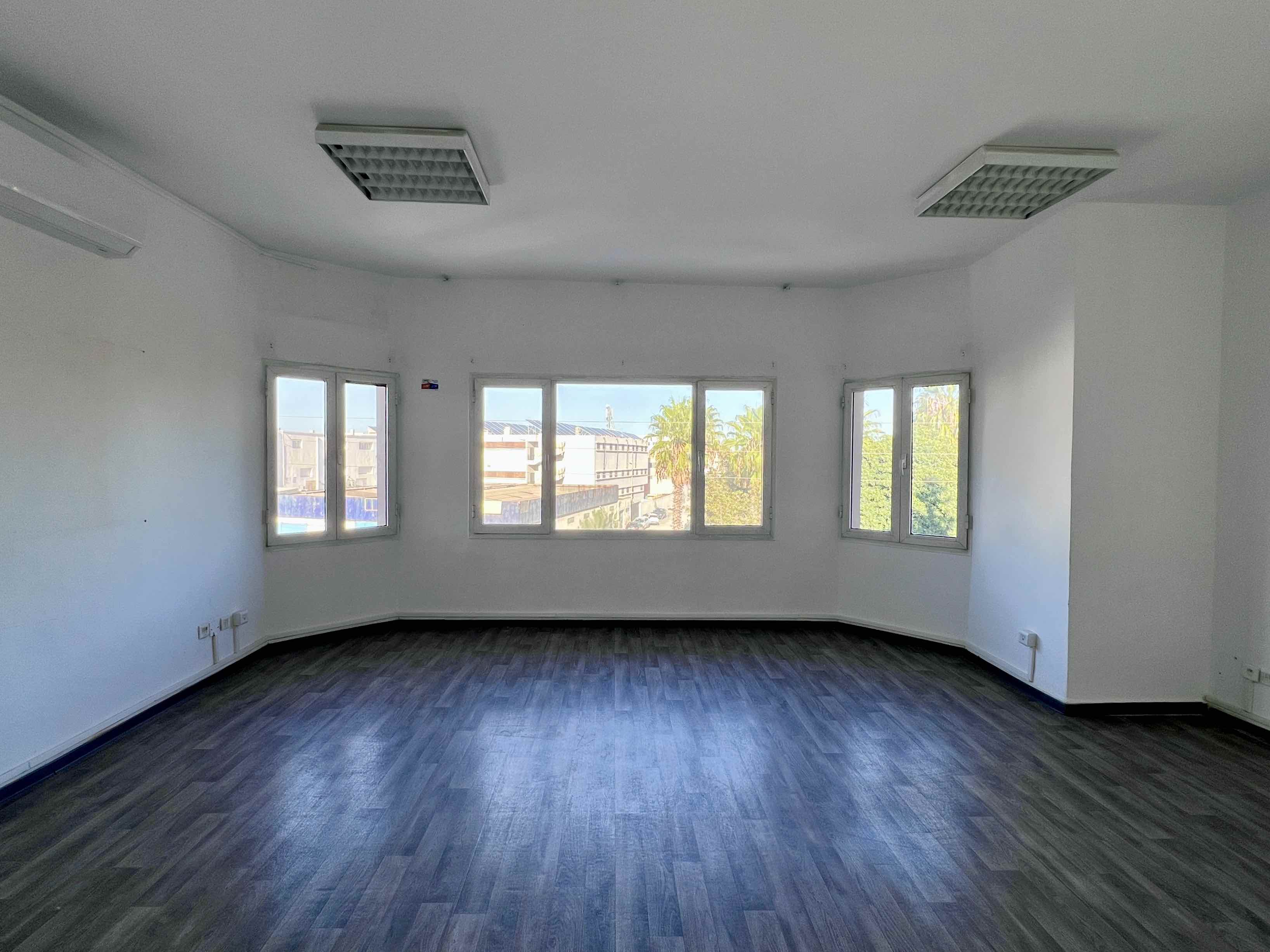 Cite El Khadra El Charguia Location Surfaces Bureau 500m2  charguia 1