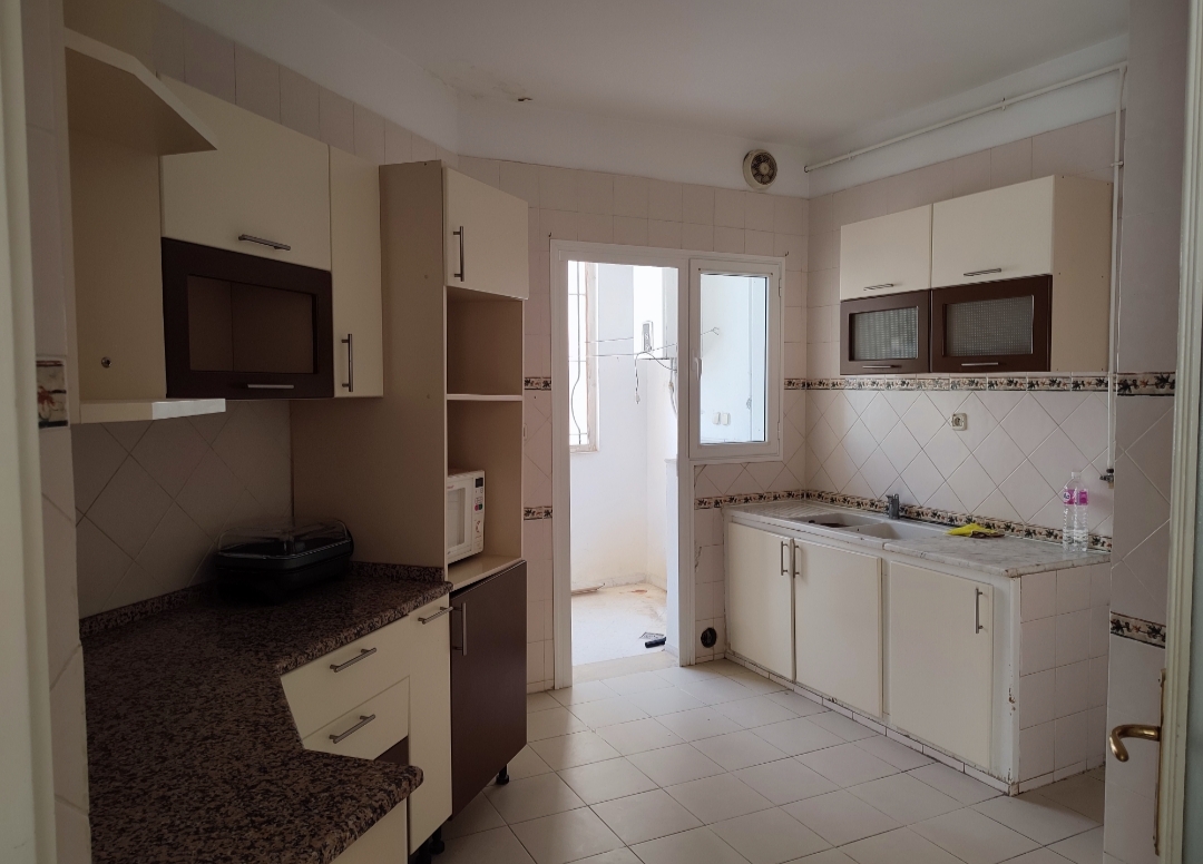 Ain Zaghouan Ain Zaghouan Location Appart. 3 pices Spacieux appart avec vue degage