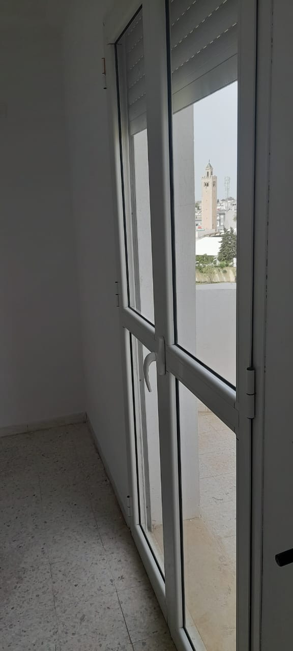 Ben Arous Ben Arous Location Appart. 2 pices Bureaux et cabinet