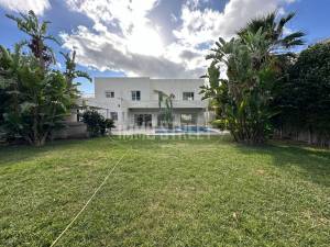 La Soukra Chotrana 3 Vente Maisons   villa de prestige  la soukra ref479a