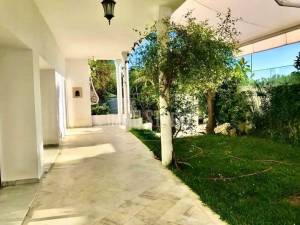 Carthage Sidi Bousaid Location Maisons    rezdechausse de villa s3 ref439a