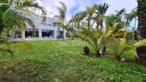 La Marsa Gammart Vente Maisons Magnifique villa    la ref412a