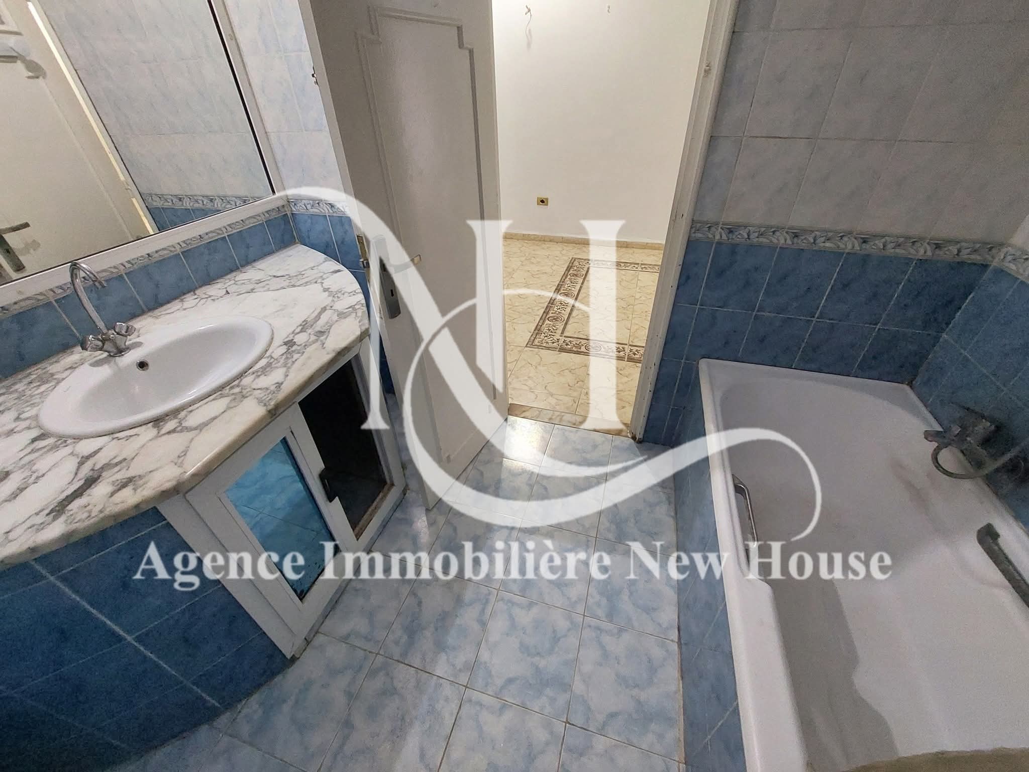 Bizerte Nord Bizerte Bab Mateur Location Appart. 5 pices+ Appartement alv 261