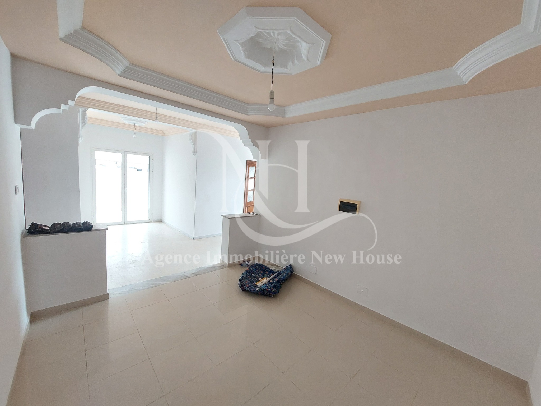 Bizerte Nord Bizerte Location Appart. 4 pices tage de villa alv 375