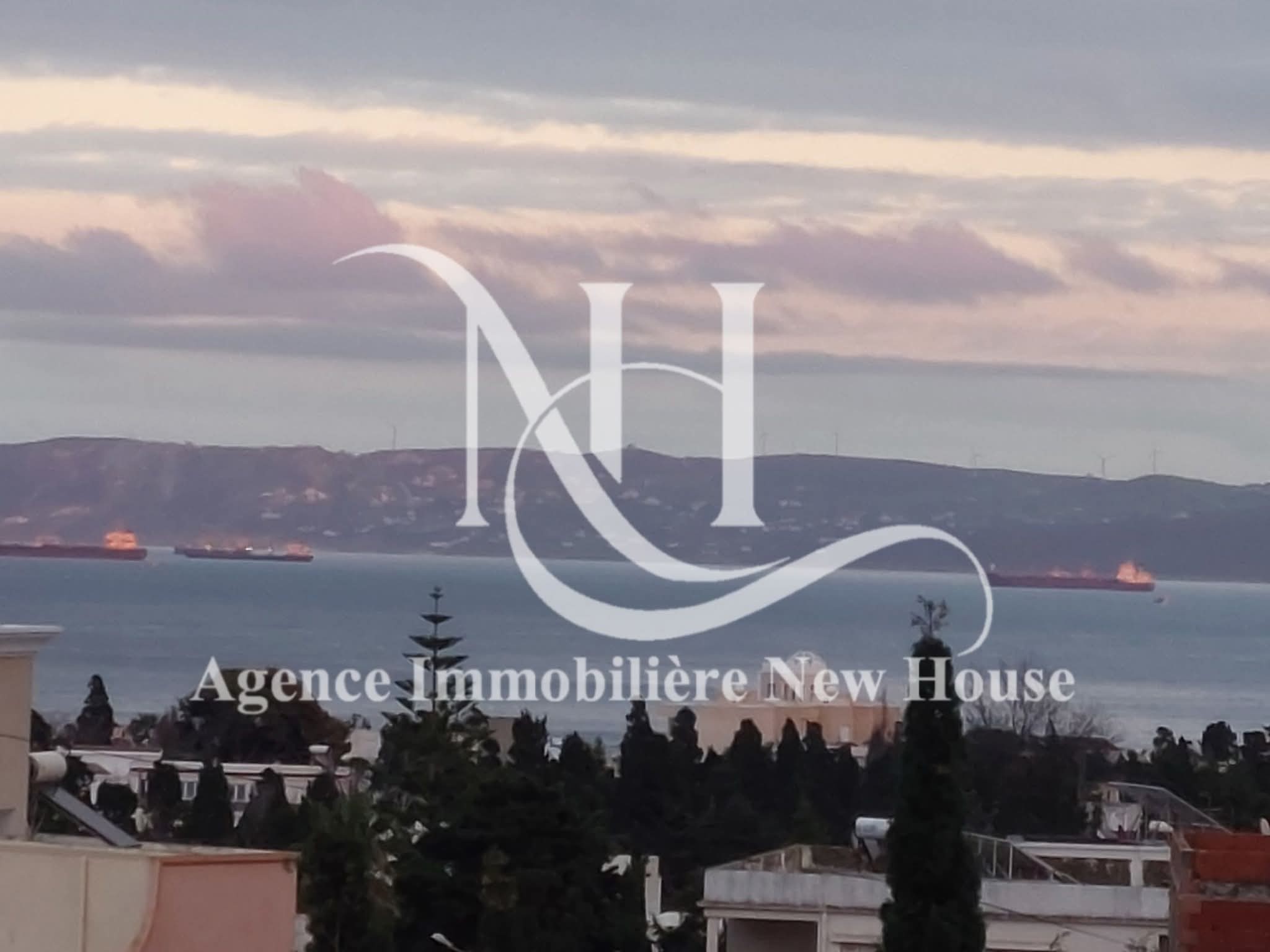 Bizerte Nord Bizerte Location Appart. 4 pices tage de villa alv 265