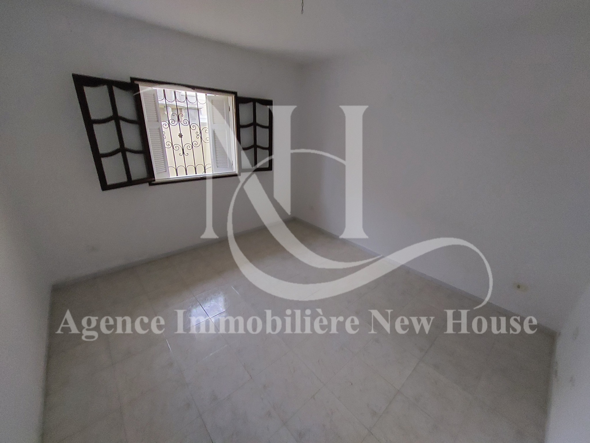 Bizerte Nord Bizerte Location Appart. 4 pices tage de villa alv 123