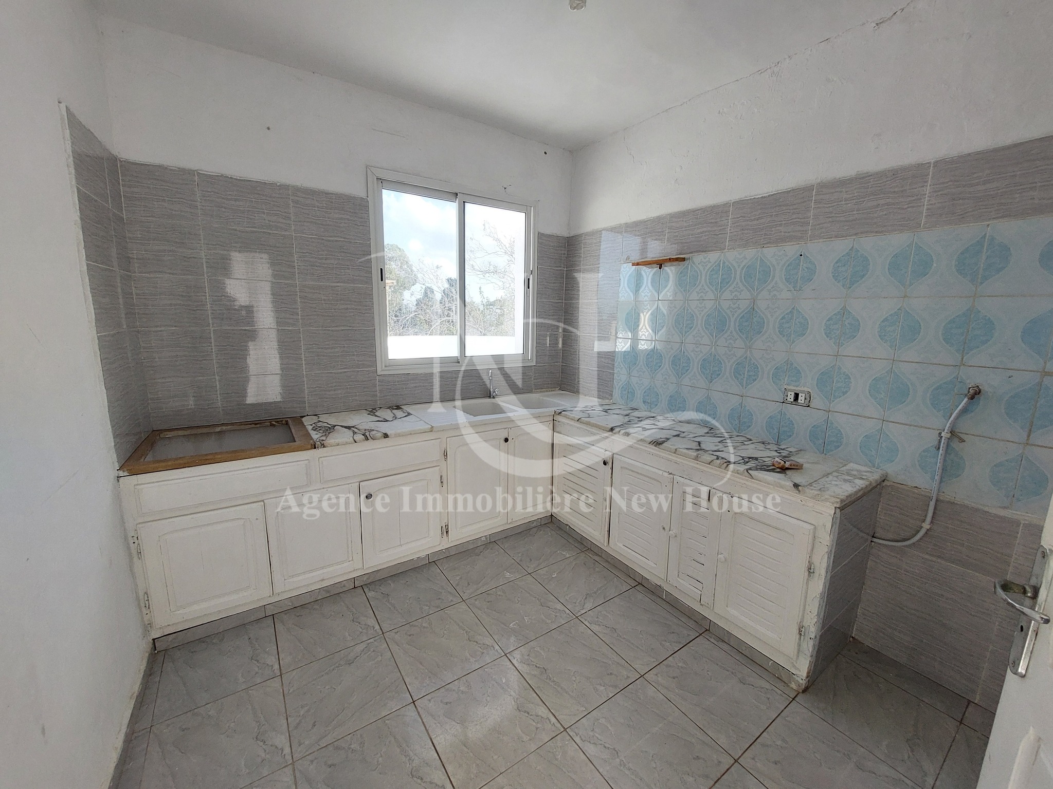 Bizerte Nord Bizerte Location Appart. 3 pices Appartement alv 379