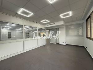 La Marsa Berge Du Lac Location Appart. 1 pice A  un bureau de 260m2 au lac2 ref899a