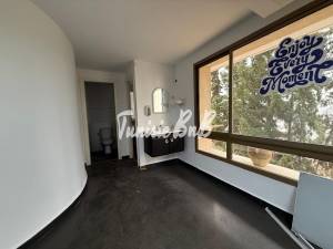 La Marsa Berge Du Lac Location Appart. 1 pice A  un bureau de 260m2 au lac2 ref899a