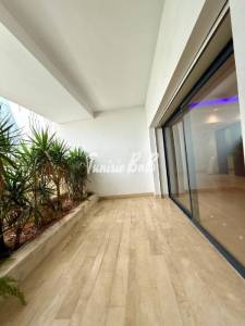 La Marsa Berge Du Lac Location Appart. 1 pice A  un s3 au lac2 ref907a