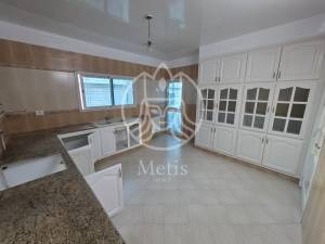 Nabeul Nabeul Location Appart. 1 pice  annuelle  dun tage de villa ref745a