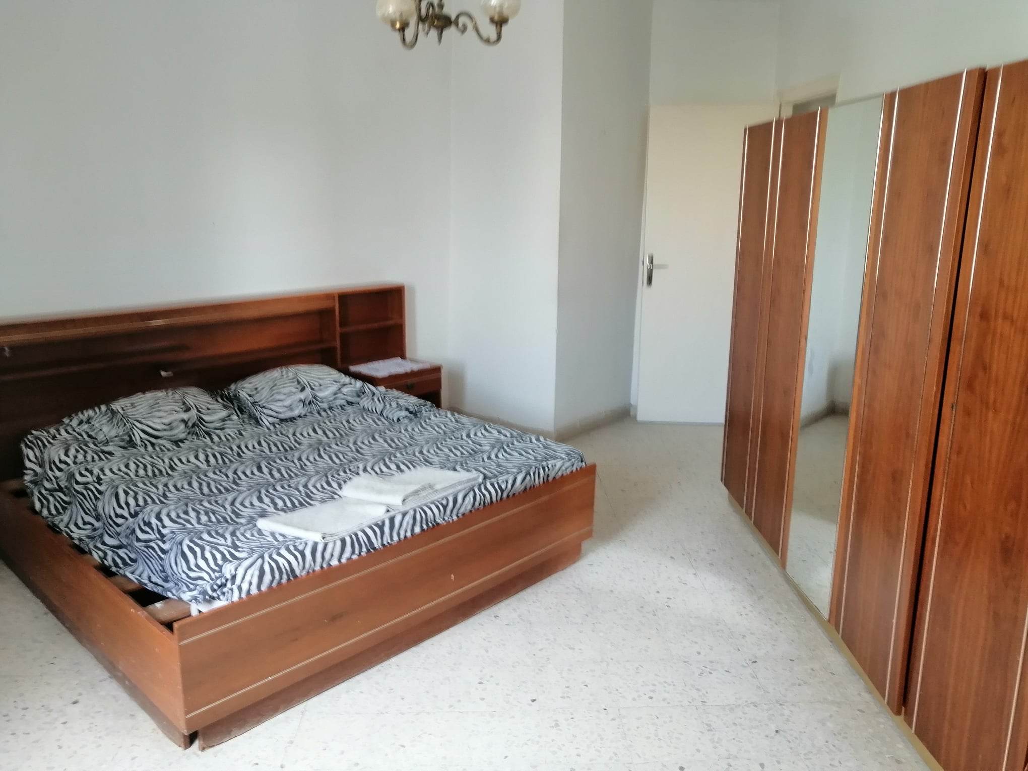 El Menzah El Manar 2 Location Appart. 1 pice S1 situ a manar2