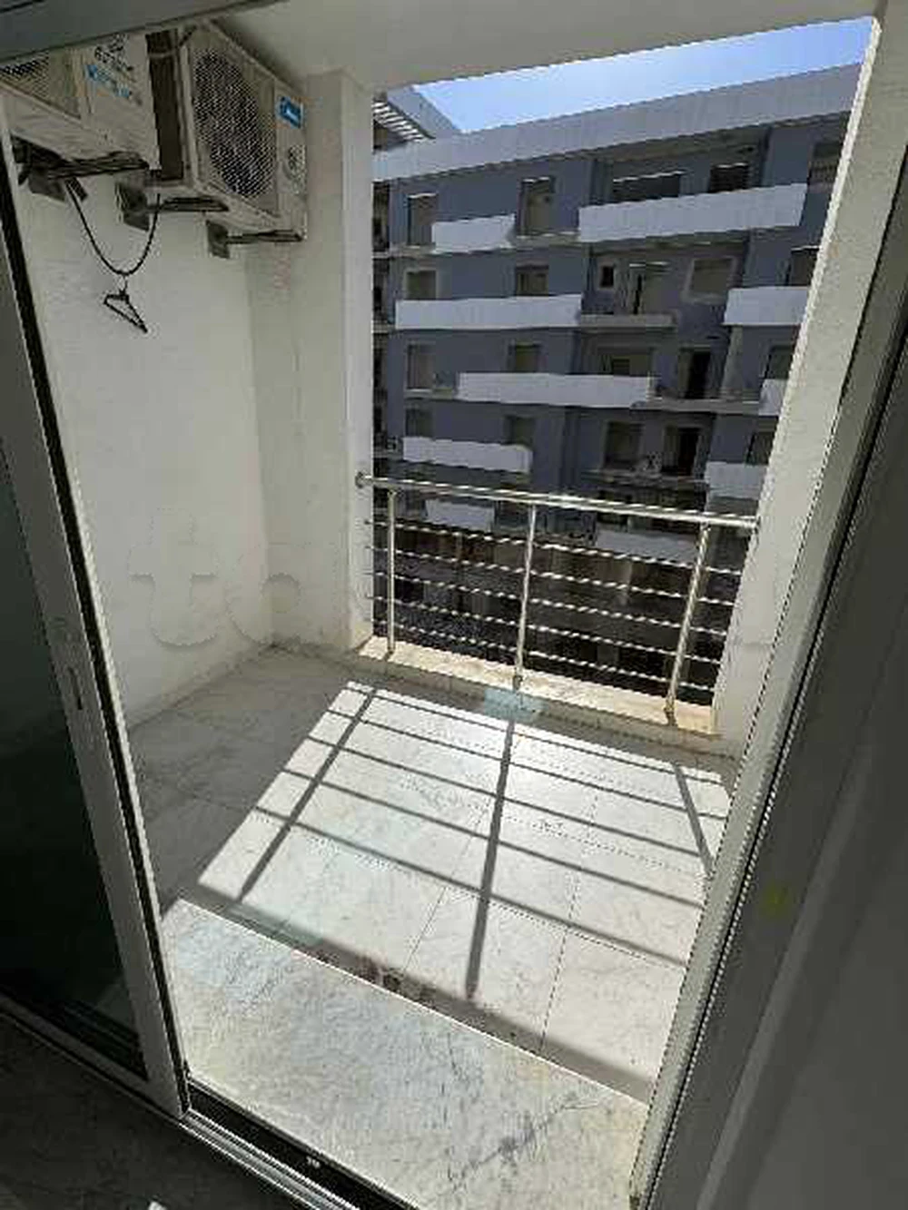 El Menzah El Menzah 9 Location Appart. 2 pices S2 situ  menzah 9 c