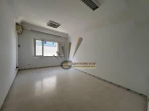 La Marsa&nbsp;Berge Du Lac&nbsp;Location&nbsp;Appart. 1 pi�ce&nbsp; dun grand bureau de standing ref345a