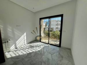 La Soukra Chotrana 3 Vente Appart. 1 pice   rezdechausse s2 avec ref373a