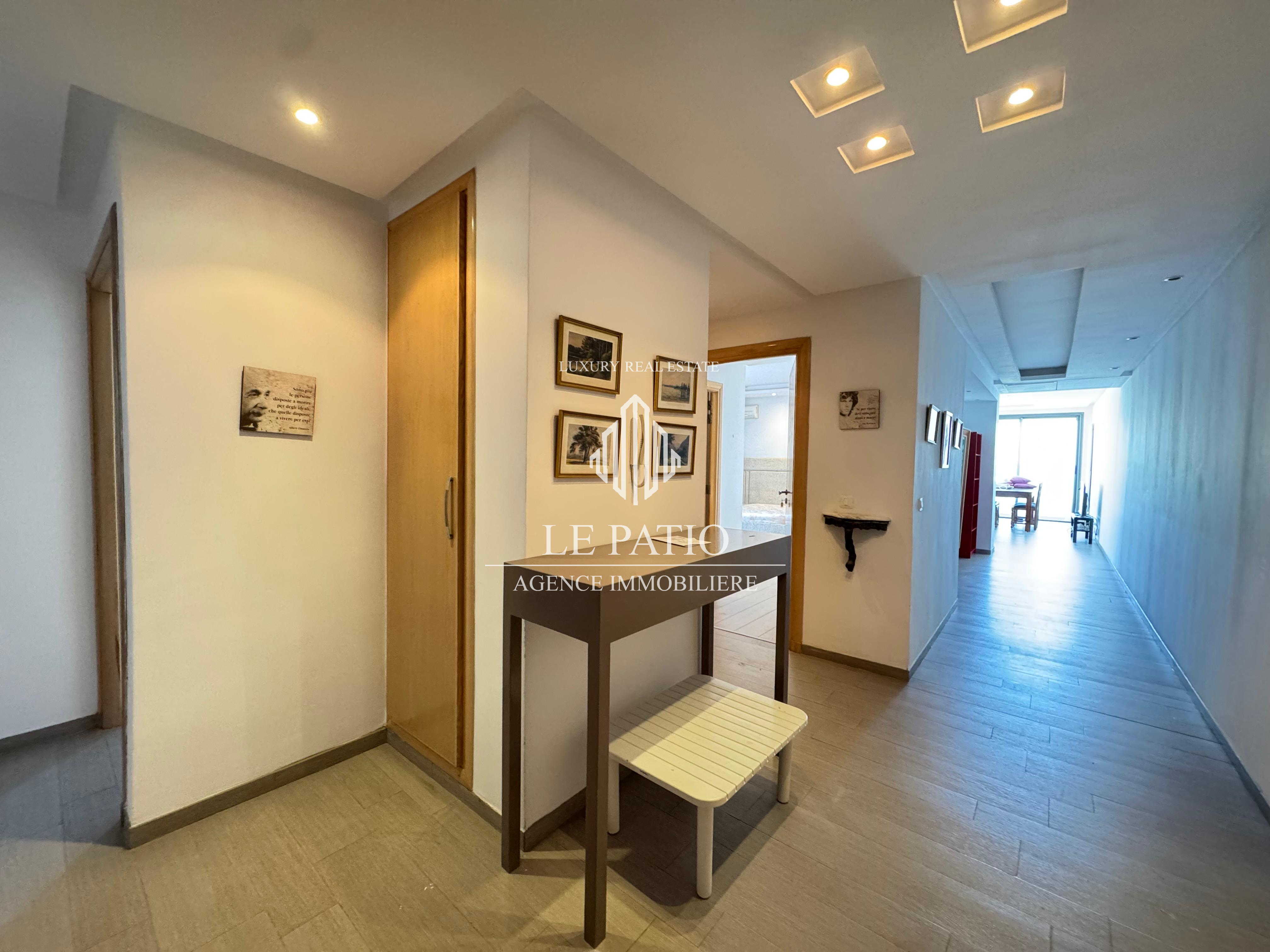 La Marsa Marsa Safsaf Location Appart. 5 pices+ Appartement s3 meubl avec une vue dgage sur mer