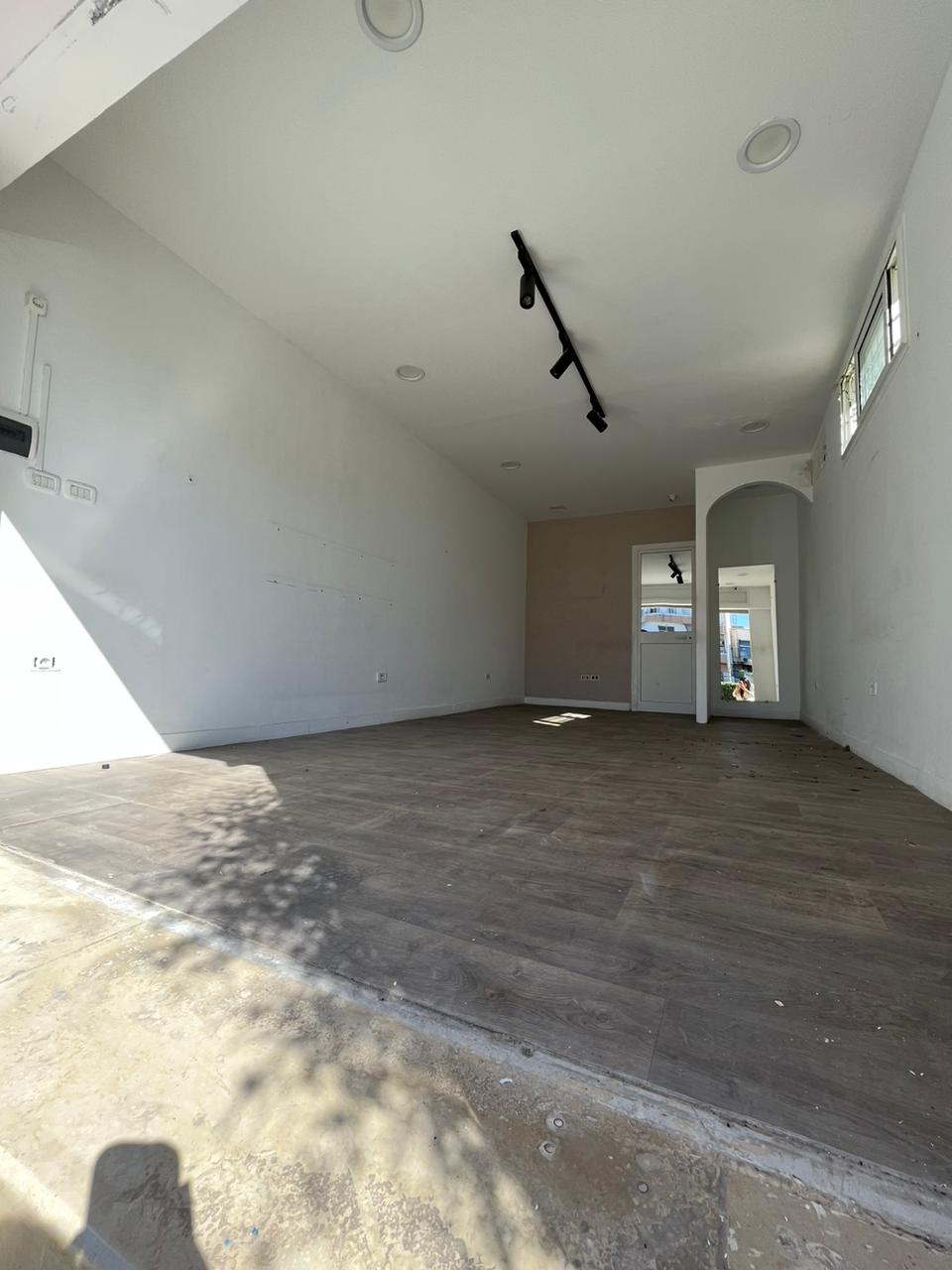 Megrine Sidi Rezig Location Surfaces Local commercial sidi rezig mgrine