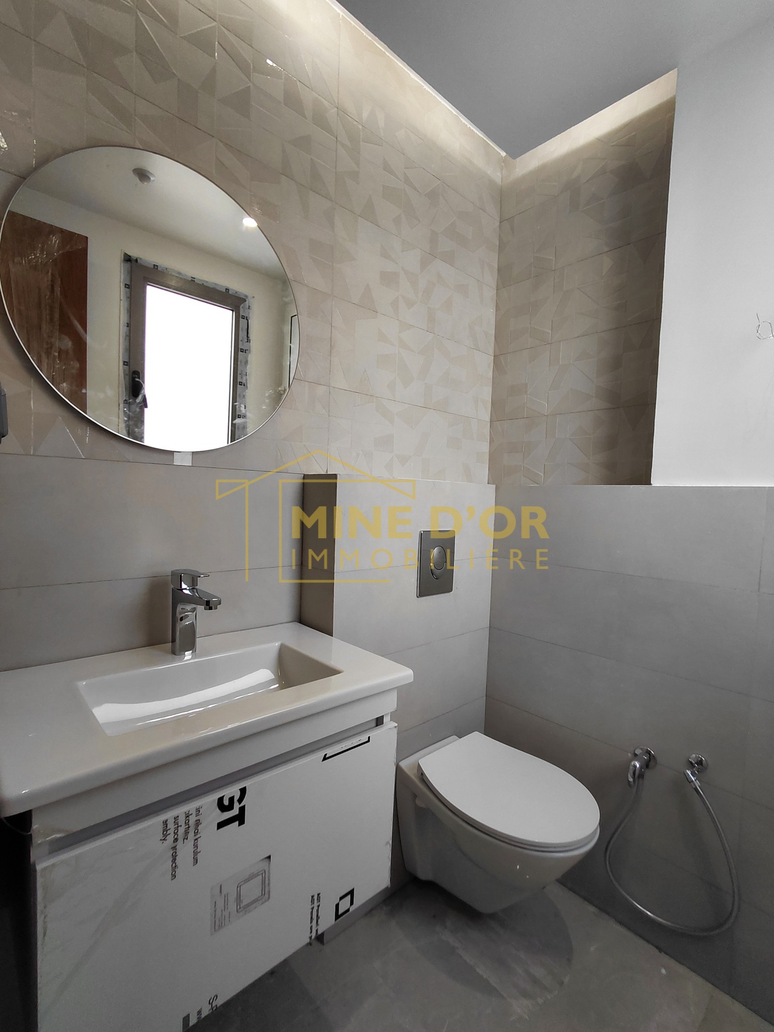 La Marsa Berge Du Lac Bureaux & Commerces Bureau Al plateau en open space 200 m2 au lac 1