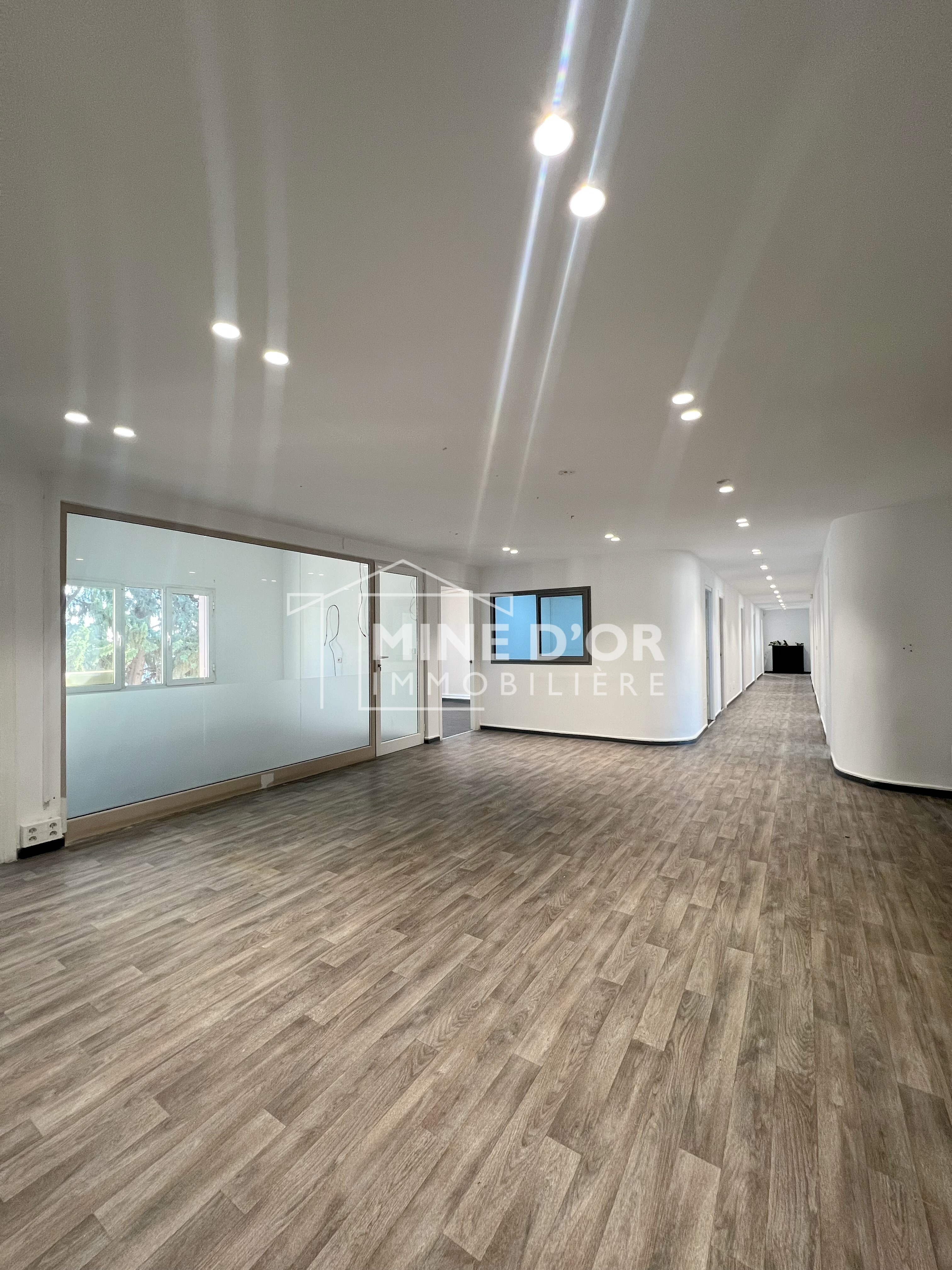 La Soukra Charguia 1 Bureaux & Commerces Bureau Plateau de 550 m totalement neuf a charguia 1