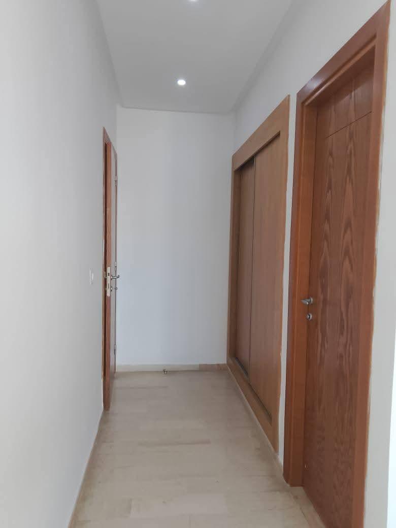 El Mourouj El Mourouj Bureaux & Commerces Bureau Bureau au mourouj 6