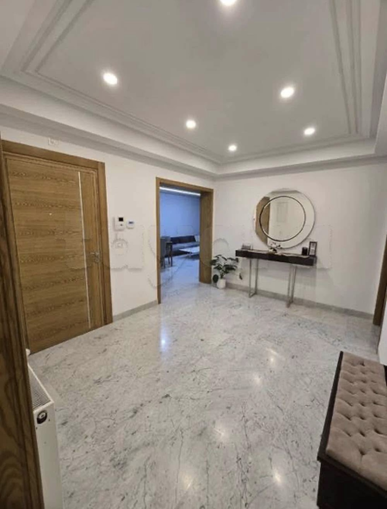 El Menzah El Menzah 9 Location Appart. 3 pices S3 menzah 9c spacieux