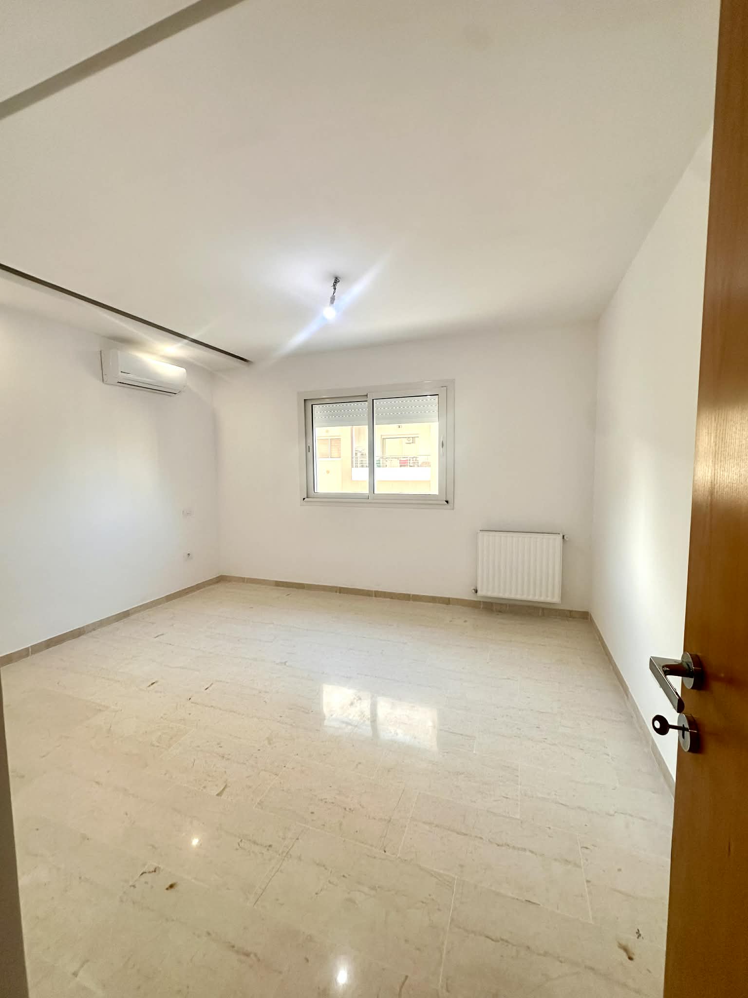 El Menzah El Menzah 9 Location Appart. 2 pices S2 jamais habit menzah 9c