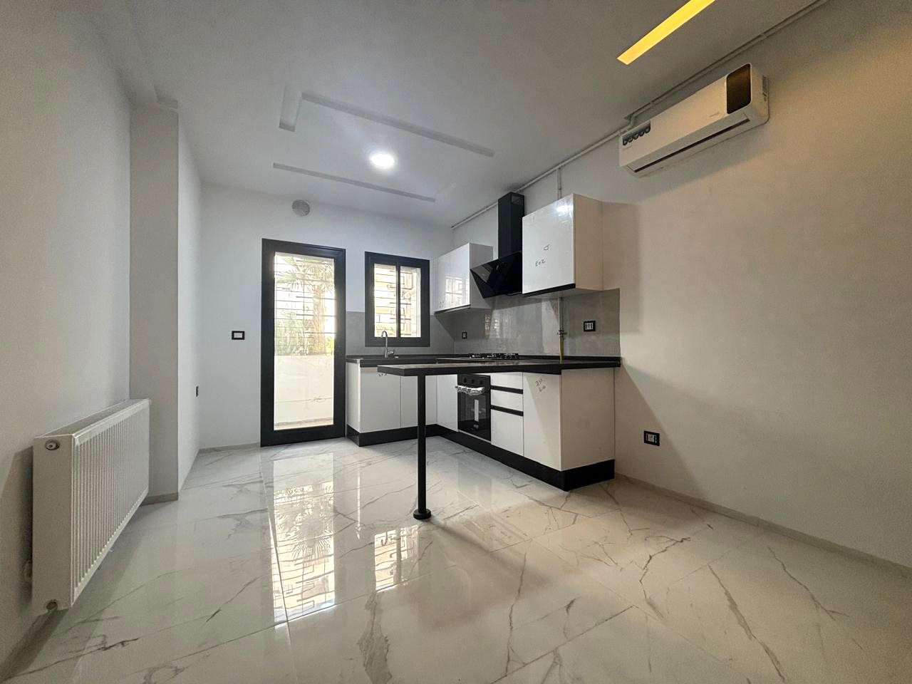 La Marsa El Aouina Location Appart. 2 pices Appt s1 neuf au rdc aux jardins de l'aouina