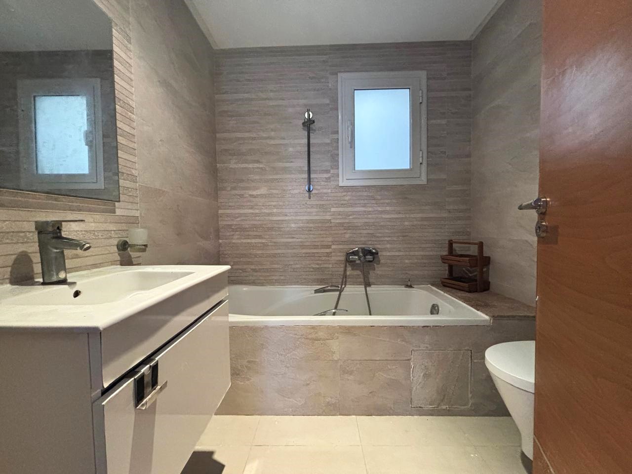 La Soukra Chotrana 1 Location Appart. 3 pices Appt s2 de 113m2  chotrana 1